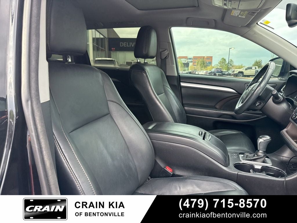 2016 Toyota Highlander XLE V6 - SUNROOF / CLEAN CARFAX / 3RD ROW