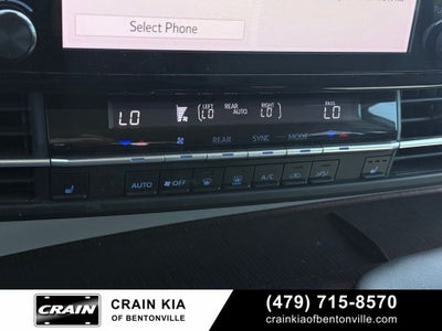 2022 Toyota Sienna XLE 8 Passenger - CARFAX ONE OWNER
