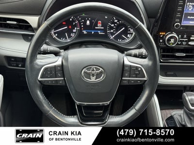 2020 Toyota Highlander Limited - CLEAN CARFAX / SUNROOF