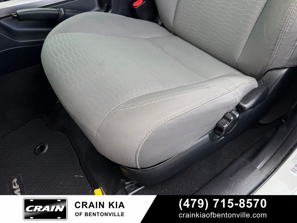 2016 Toyota Tacoma SR5 V6 - CARFAX ONE OWNER