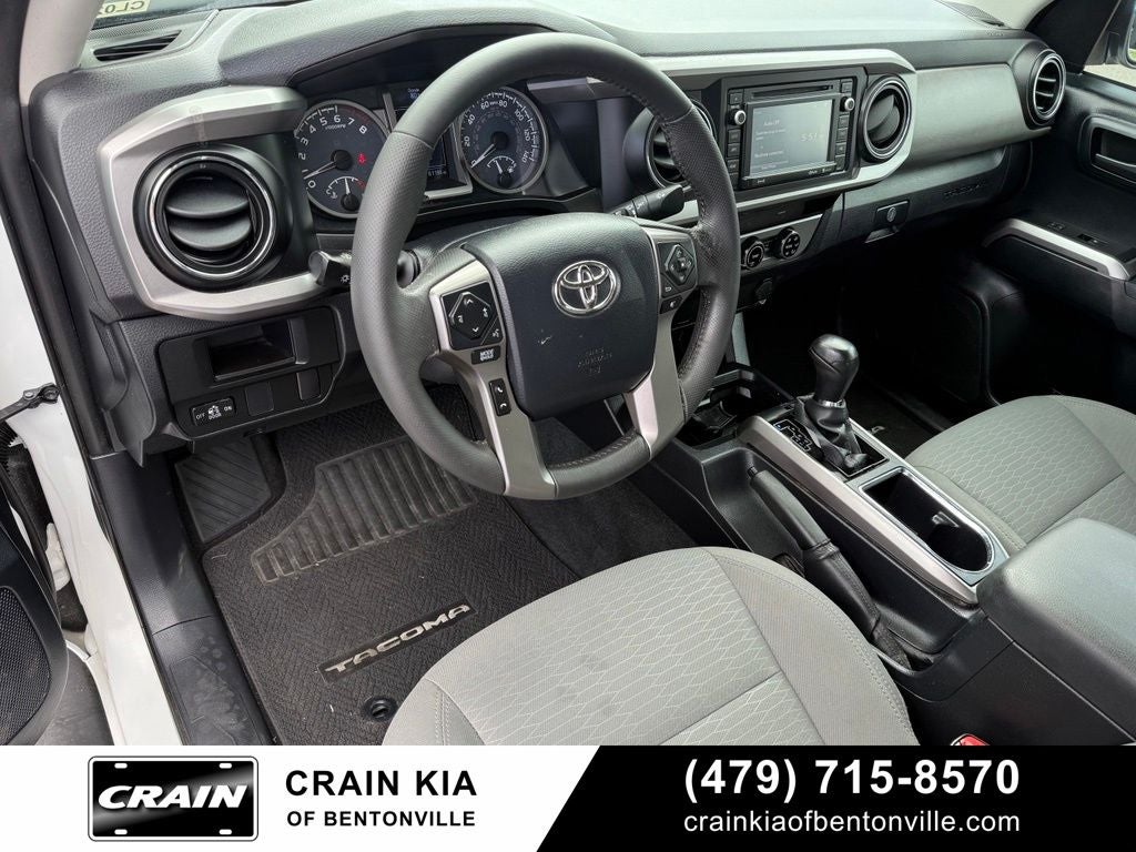 2016 Toyota Tacoma SR5 V6 - CARFAX ONE OWNER