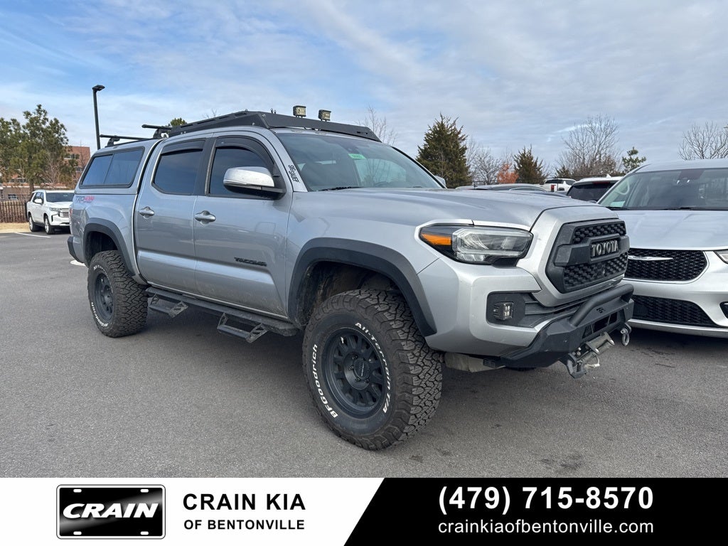 2021 Toyota Tacoma TRD Off-Road V6 - 4WD / LIFT / WHEELS / TIRES