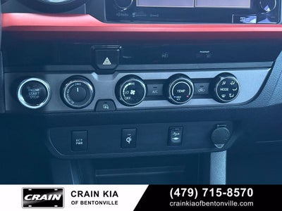 2017 Toyota Tacoma TRD Sport V6 - 4WD