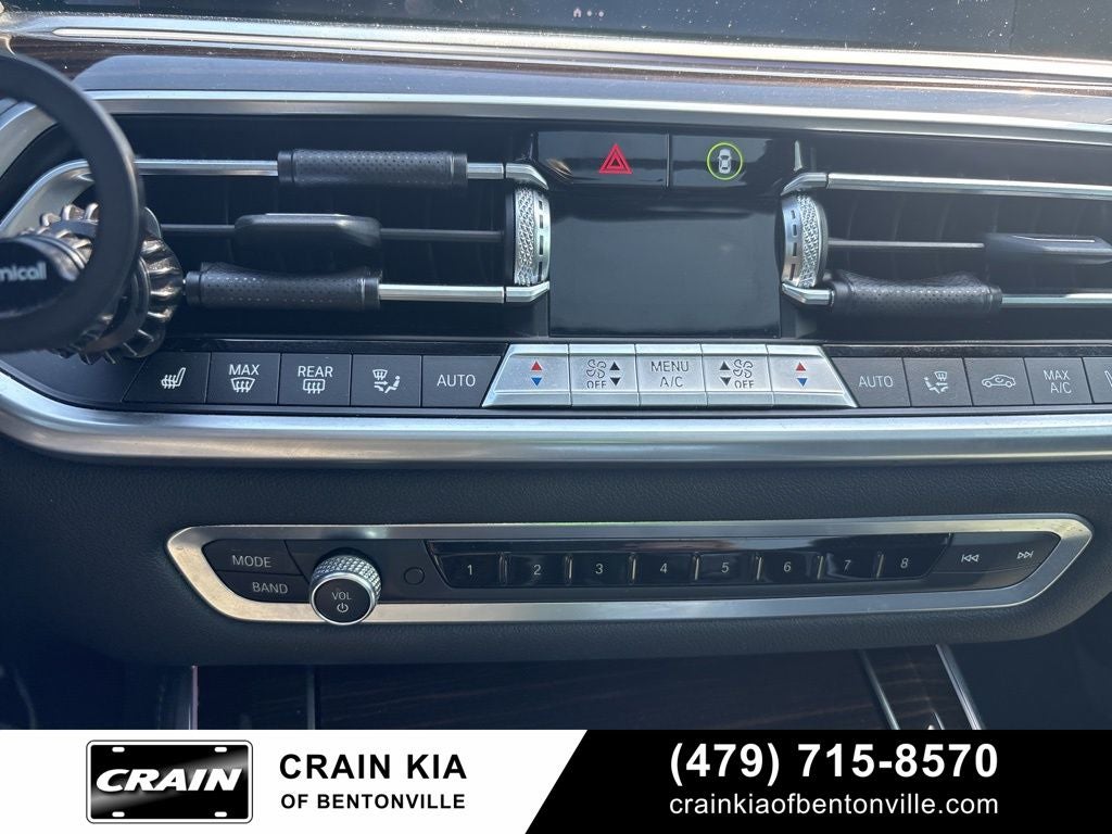 2019 BMW X5 xDrive40i - AWD / PANORAMIC SUNROOF / CLEAN CARFAX