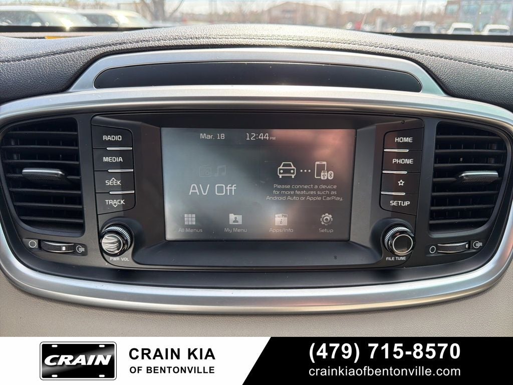 2019 Kia Sorento LX - CARFAX ONE OWNER