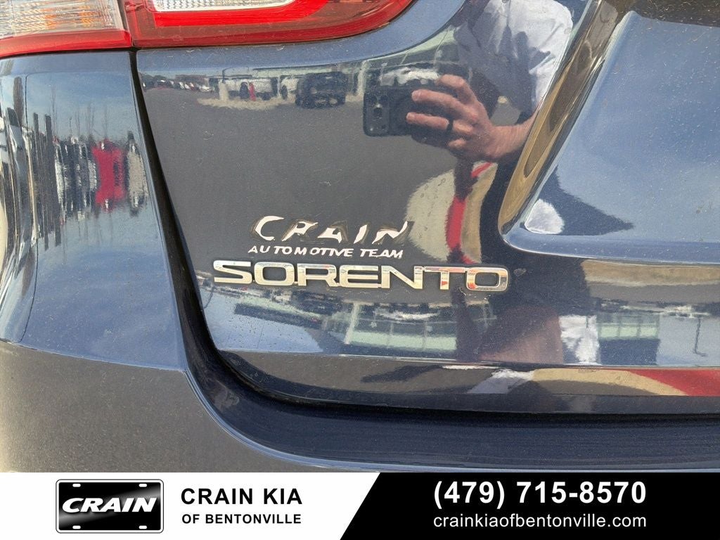 2019 Kia Sorento LX - CARFAX ONE OWNER