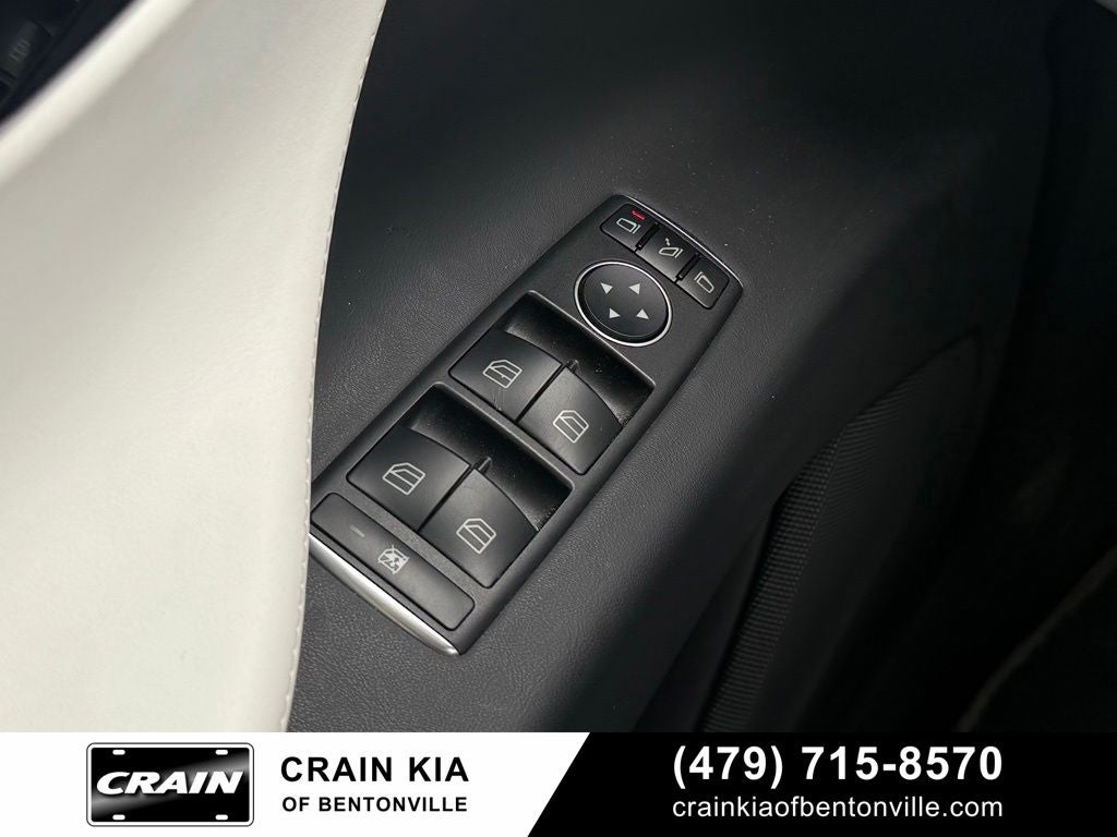 2017 Tesla Model X 75D - AWD / CLEAN CARFAX