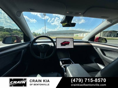 2024 Tesla Model Y Long Range - AWD / CLEAN CARFAX / ONE OWNER