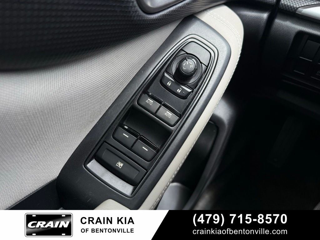 2023 Subaru Forester Premium - AWD / PANORAMIC SUNROOF / ONE OWNER