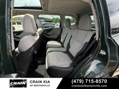 2023 Subaru Forester Premium - AWD / PANORAMIC SUNROOF / ONE OWNER