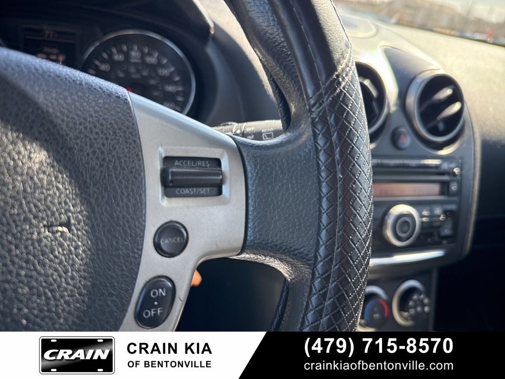 2013 Nissan Rogue S - AWD