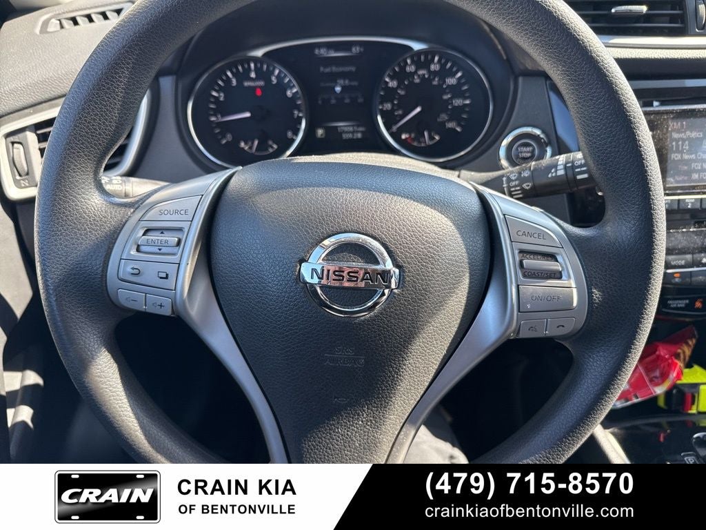 2016 Nissan Rogue SV
