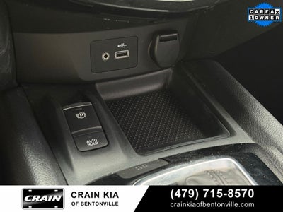 2020 Nissan Rogue SV - AWD / CARFAX ONE OWNER