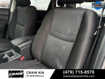 2020 Nissan Rogue SV - AWD / CARFAX ONE OWNER