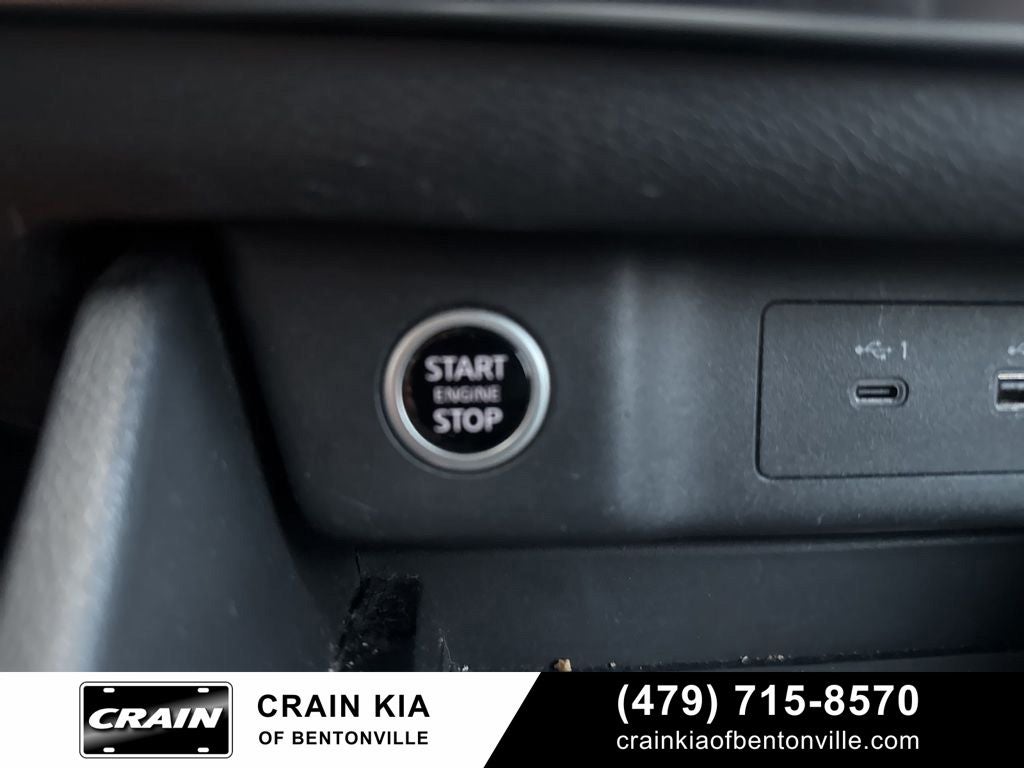 2023 Nissan Rogue SV - AWD / CLEAN CARFAX