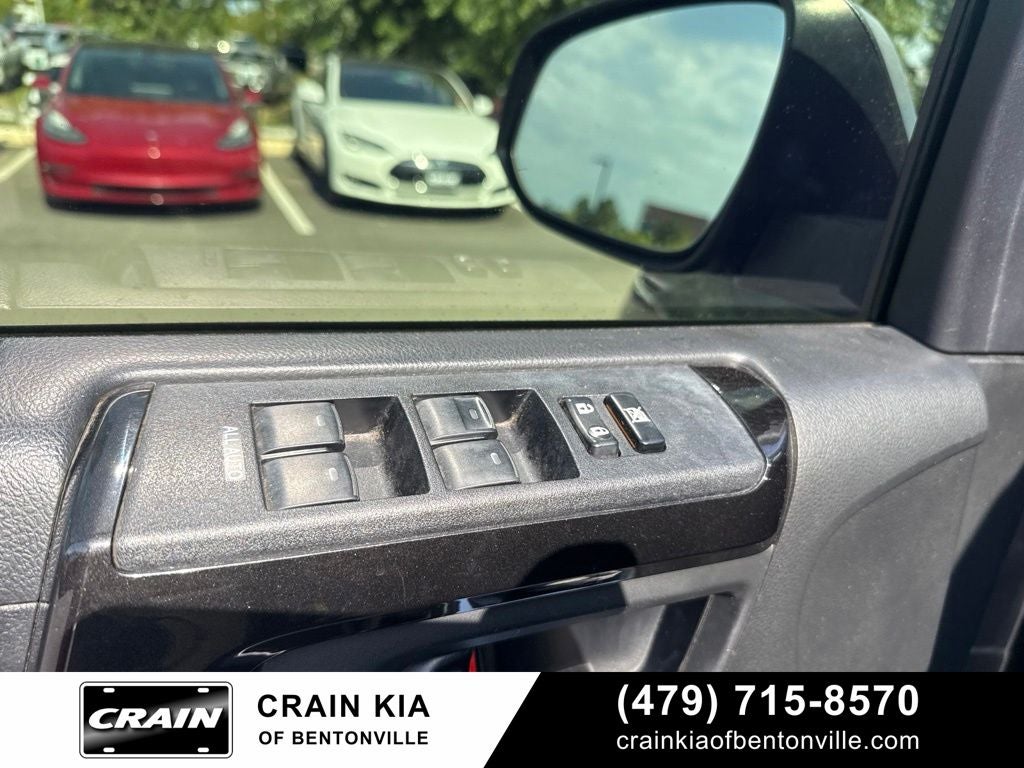 2018 Toyota 4Runner TRD Off-Road - LIFTED! / 4WD / CLEAN CARFAX