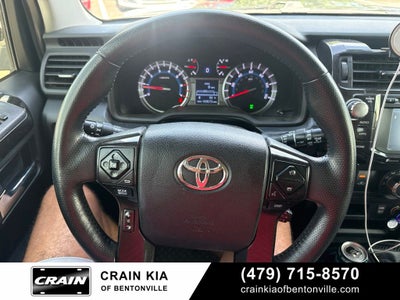 2018 Toyota 4Runner TRD Off-Road - LIFTED! / 4WD / CLEAN CARFAX