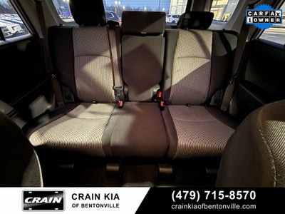 2024 Toyota 4Runner SR5 - 4WD / CLEAN CARFAX / ONE OWNER