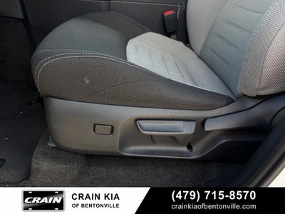 2025 Toyota 4Runner TRD Off-Road - 4WD / CLEAN CARFAX / ONE OWNER