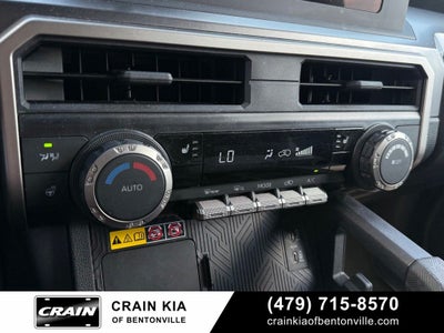 2025 Toyota 4Runner TRD Off-Road - 4WD / CLEAN CARFAX / ONE OWNER