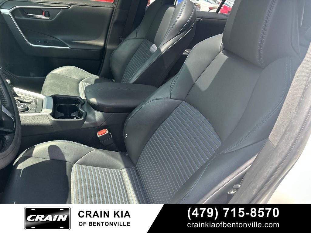 2020 Toyota RAV4 Hybrid XSE - AWD / SUNROOF / CLEAN CARFAX