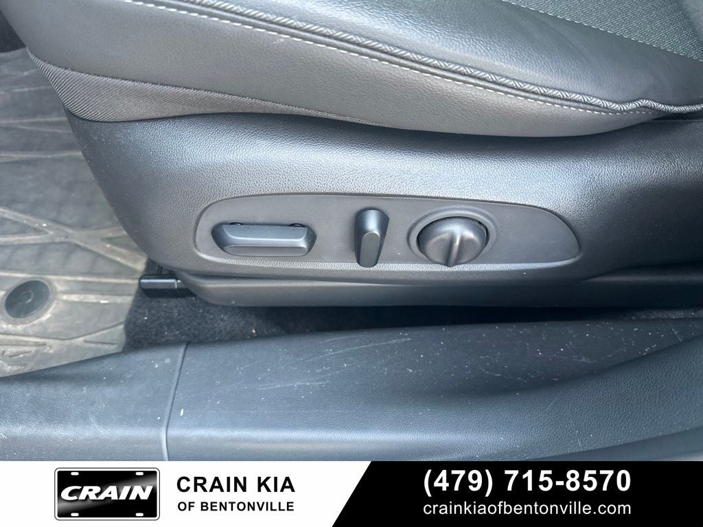 2024 Buick Encore GX Preferred - AWD / CLEAN CARFAX / ONE OWNER