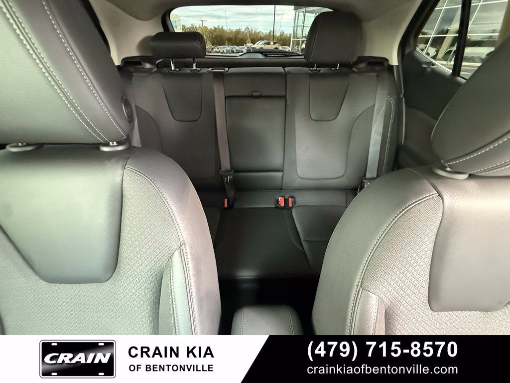 2024 Buick Encore GX Preferred - AWD / CLEAN CARFAX / ONE OWNER