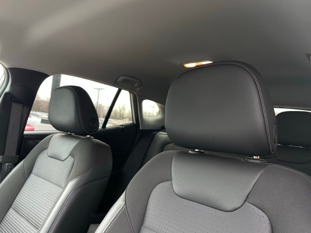 2025 Chevrolet Trax LT - CLEAN CARFAX / ONE OWNER