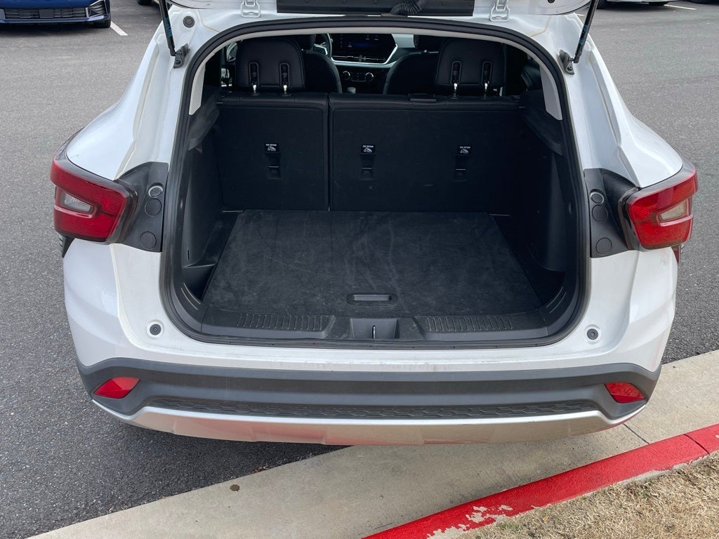 2025 Chevrolet Trax LT - CLEAN CARFAX / ONE OWNER