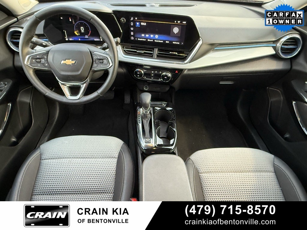 2025 Chevrolet Trax LT - CLEAN CARFAX / ONE OWNER