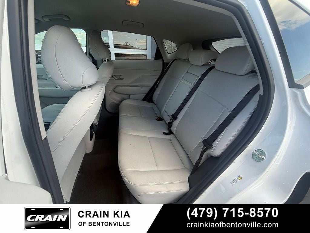 2025 Hyundai KONA SEL - CLEAN CARFAX / ONE OWNER