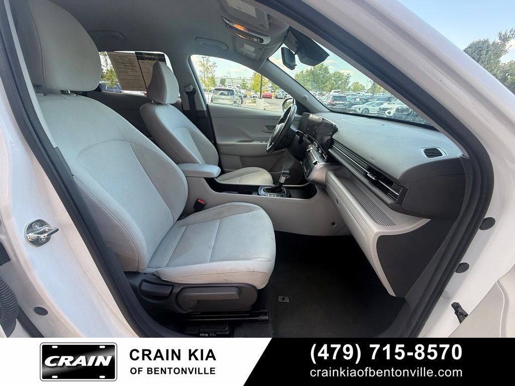 2025 Hyundai KONA SEL - CLEAN CARFAX / ONE OWNER