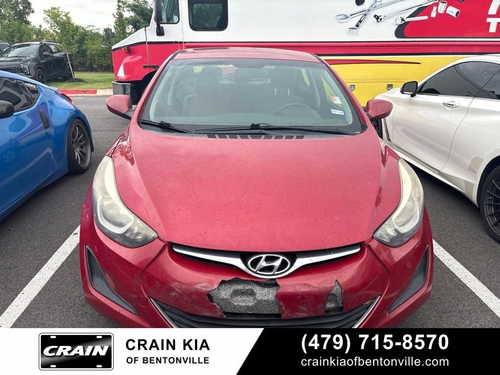 2015 Hyundai ELANTRA SE