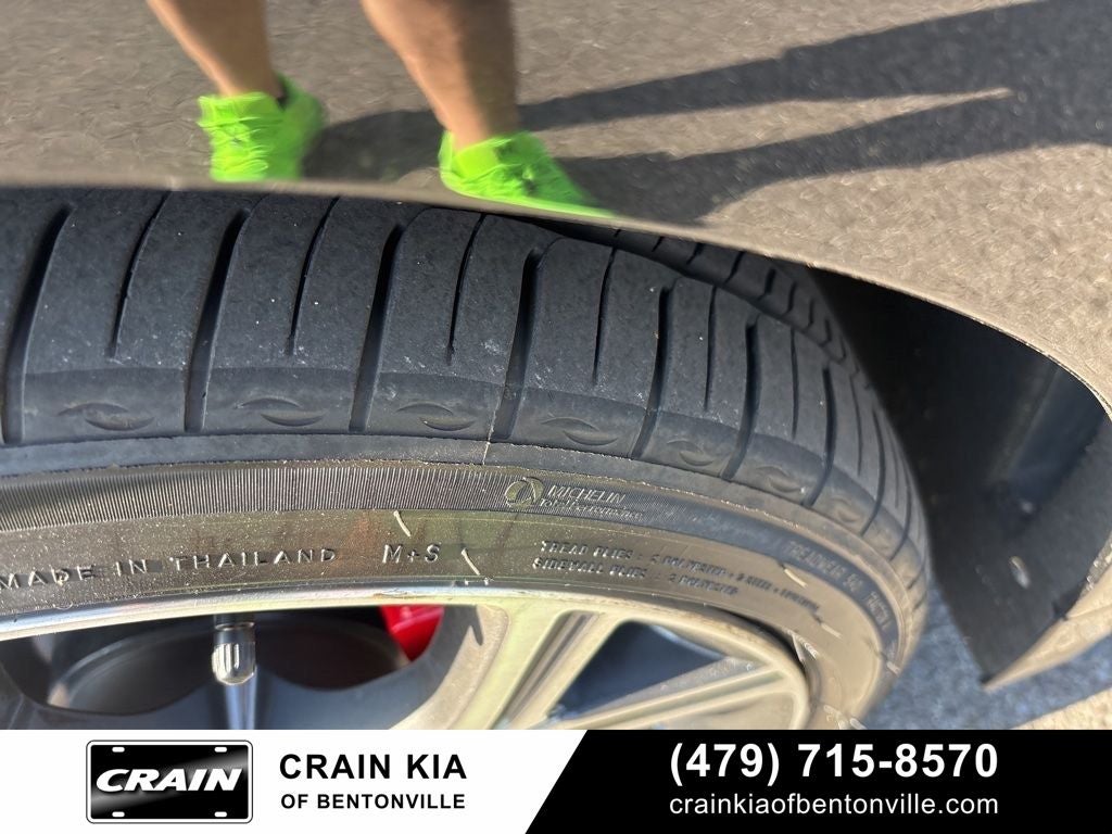 2018 Kia Stinger GT2 - AWD / SUNROOF / CARFAX ONE OWNER