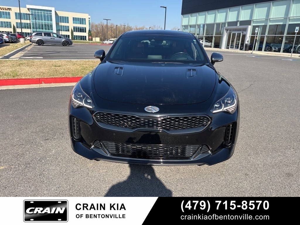 2018 Kia Stinger GT2 - AWD / SUNROOF / CARFAX ONE OWNER