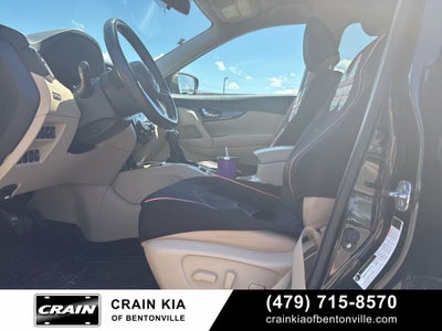 2017 Nissan Rogue SV Premium Package
