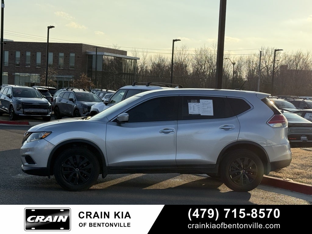 2015 Nissan Rogue S - AWD / CLEAN CARFAX