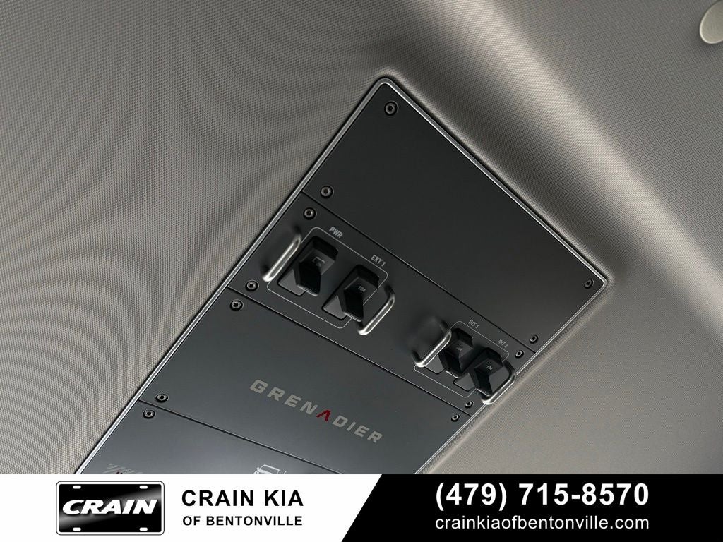 2024 INEOS Grenadier Fieldmaster Edition - 4WD / CLEAN CARFAX / ONE OWNER