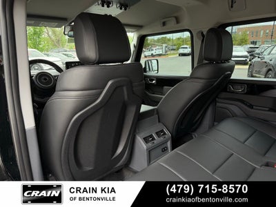 2024 INEOS Grenadier Fieldmaster Edition - 4WD / CLEAN CARFAX / ONE OWNER