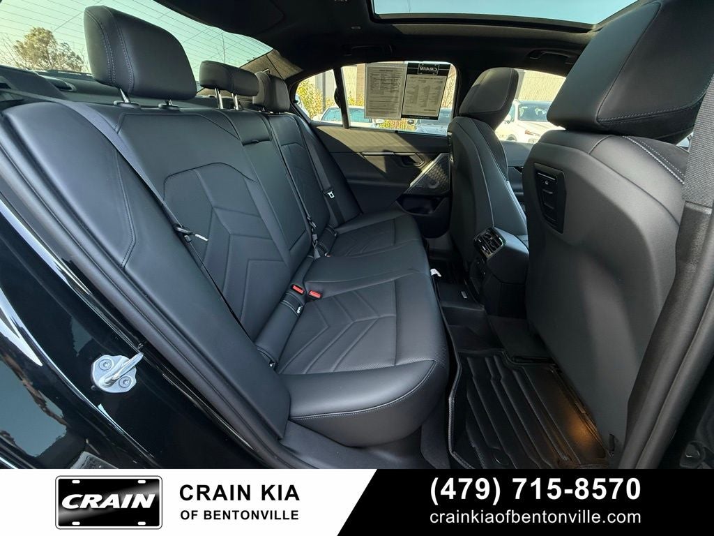 2024 BMW i5 M60 - AWD / PANORAMIC SUNROOF / CLEAN CARFAX