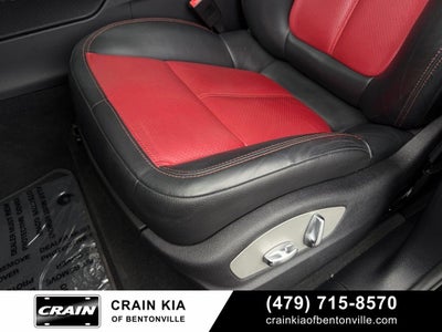 2021 Porsche Macan Base - AWD / PANORAMIC SUNROOF / CLEAN CARFAX
