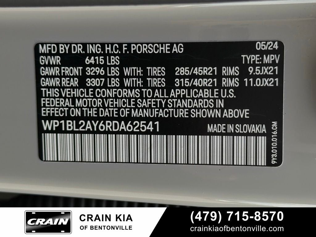 2024 Porsche Cayenne Coupe S - AWD / PANORAMIC SUNROOF / ONE OWNER