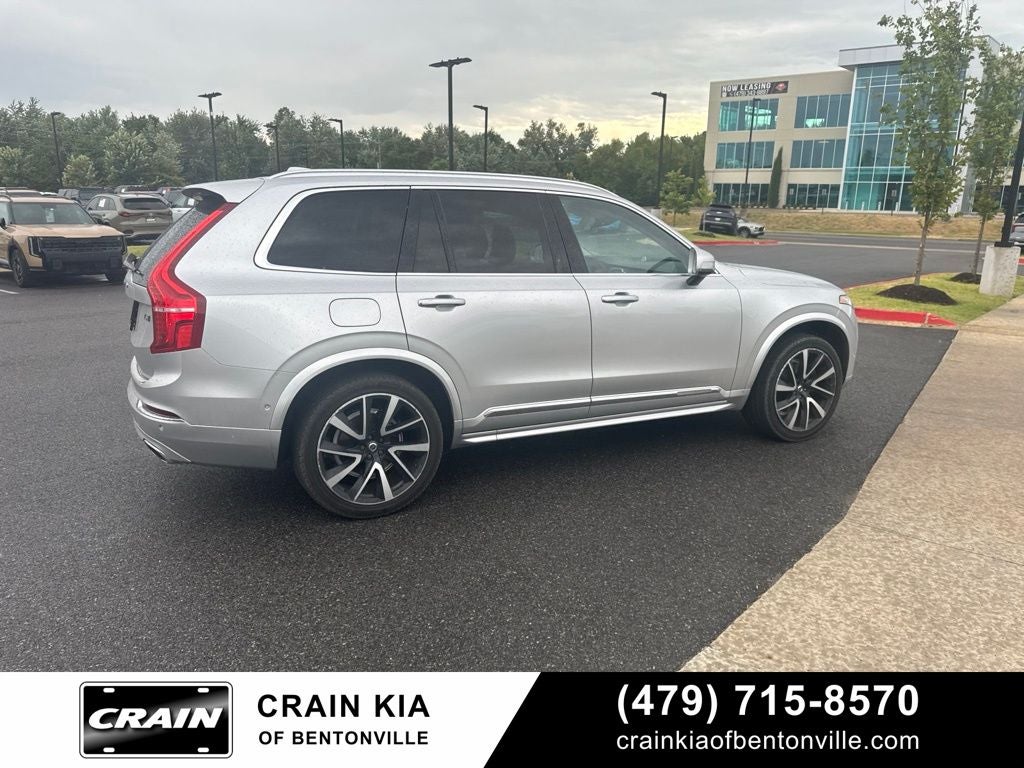 2019 Volvo XC90 T6 Inscription - AWD / PANORAMIC SUNROOF / CLEAN CARFAX