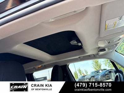 2017 Jeep Renegade Latitude - 4WD / CLEAN CARFAX / DUAL SUNROOF