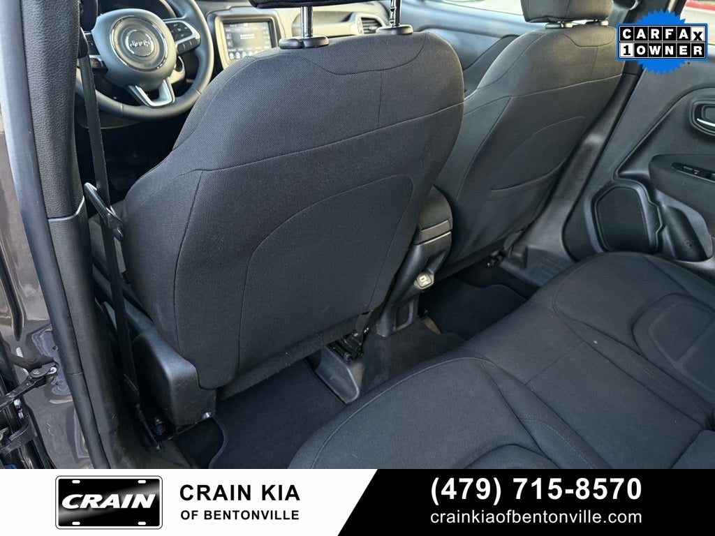 2019 Jeep Renegade Latitude - 4WD / CLEAN CARFAX / ONE OWNER