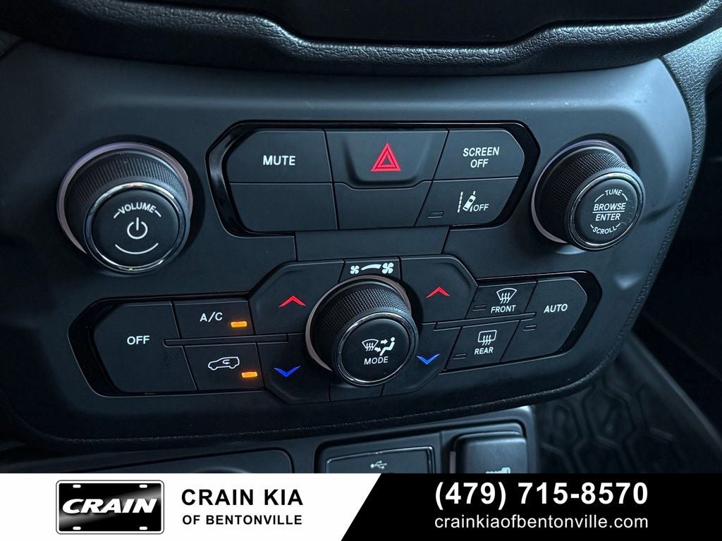 2021 Jeep Renegade Latitude - 4WD / CLEAN CARFAX