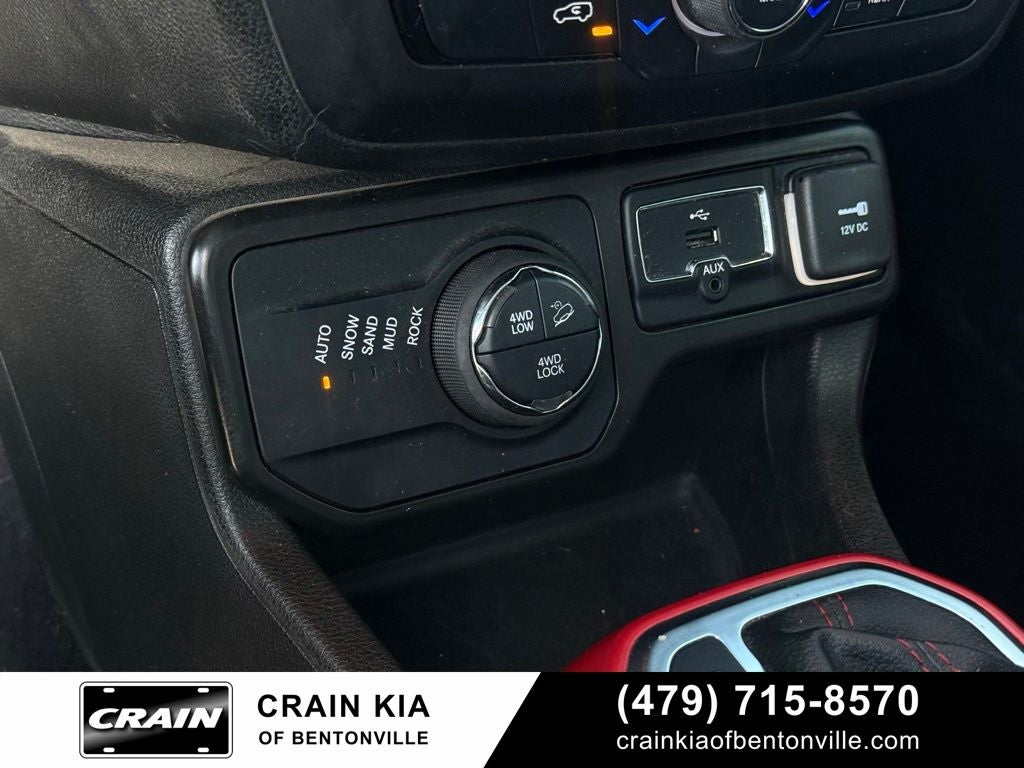 2022 Jeep Renegade Trailhawk - 4WD / PANORAMIC SUNROOF / ONE OWNER