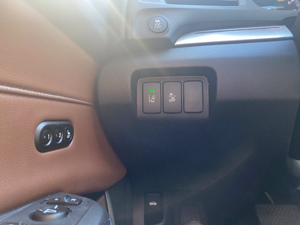 2019 Acura ILX LEATHER / MOONROOF / HEATED SEATS