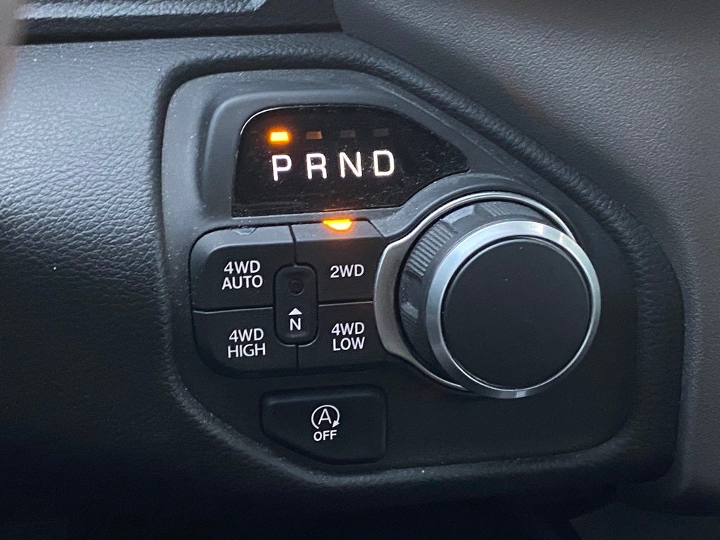 2025 RAM 1500 Big Horn/Lone Star 4X4 / ONE OWNER / HEATED SEATS