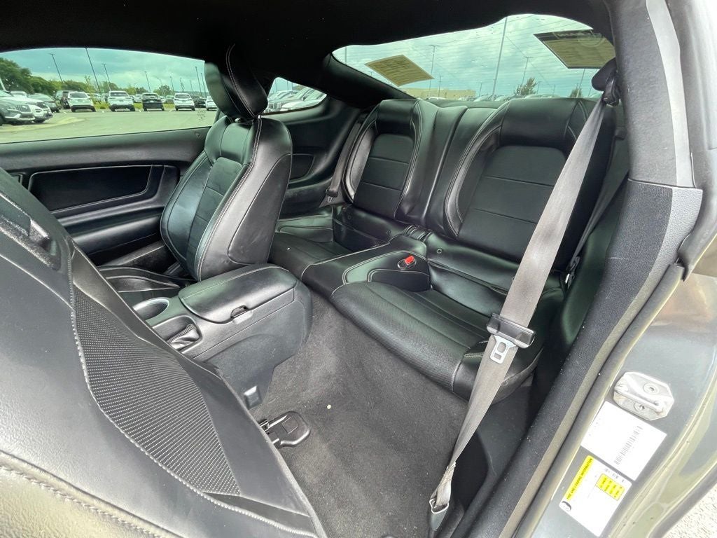 2021 Ford Mustang EcoBoost Premium CLEAN CARFAX / HEATED SEATS